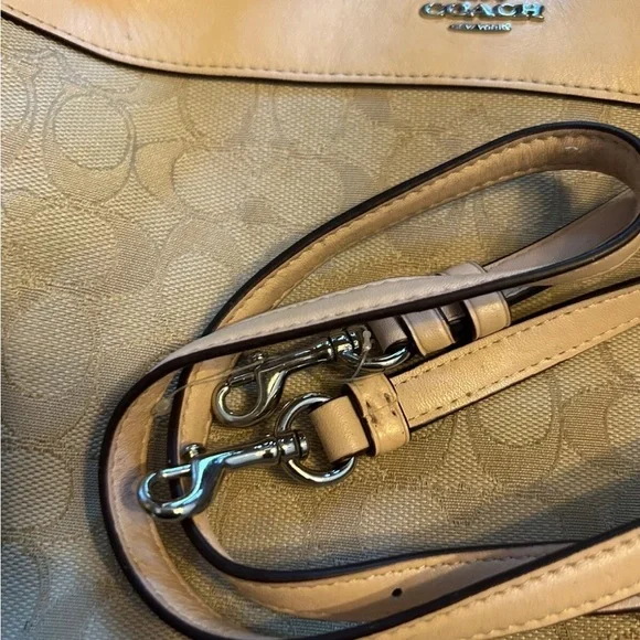 Coach Beige w/ Pink Leather Signature Shoulder Bag - Picture 3 of 16